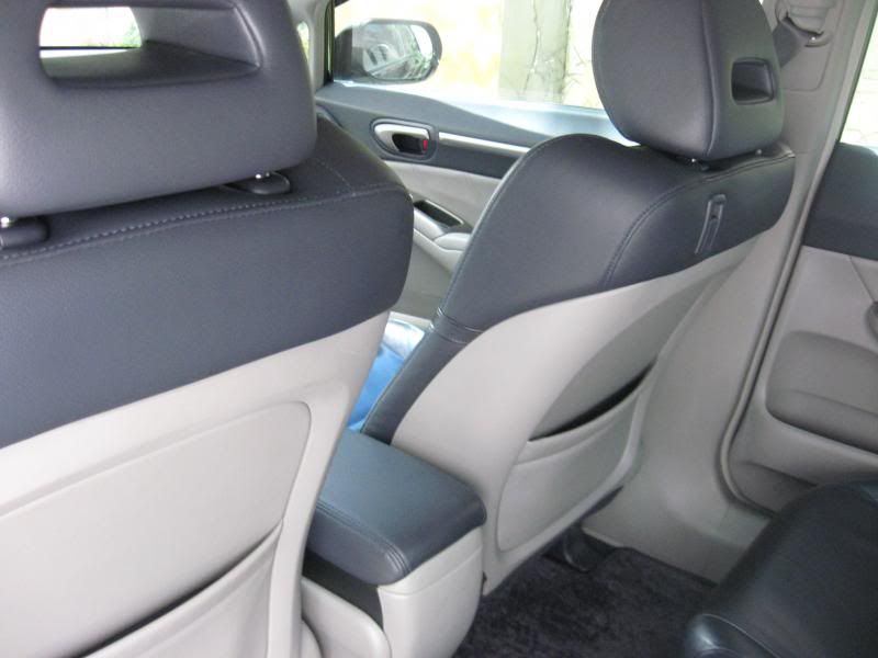 Gia đình cần bán em Honda Civic 2.0 dk 2011 màu xanh xám chính chủ ít sử dụng. - 4