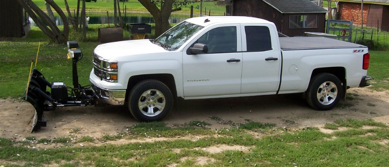 I Put A Sno Way Plow On A 2014 Silverado 1500 The Largest Community For Snow Plowing And Ice 2598