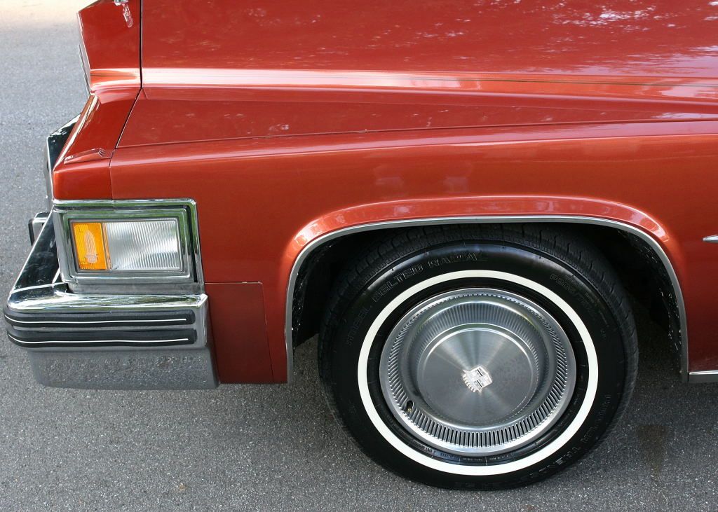  photo 77 Coupe DeVille Copper0020_zpskpeitzbe.jpg