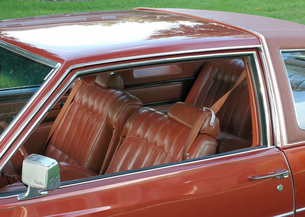  photo 77 Coupe DeVille Copper0021_zpskbakgrci.jpg