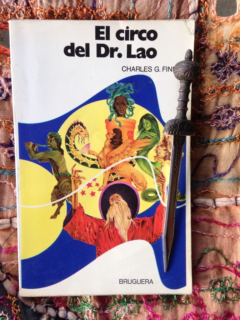 photo 01.ElCircoDelDrLao_zpszg0zdnyc.jpg