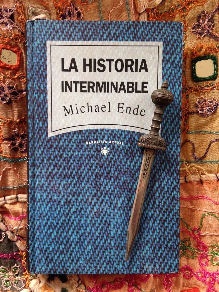 photo 01.LaHistoriaInterminable_zps4knfbcxp.jpg